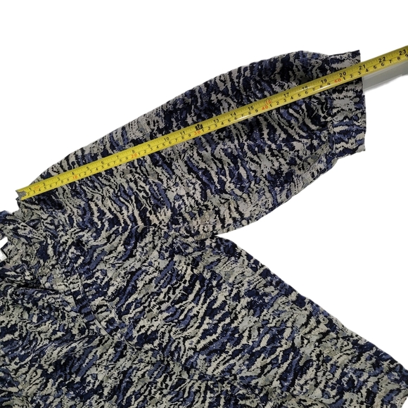 Joie Women's M 100% Silk Blouse Top Blue & Gray - Picture 8 of 9